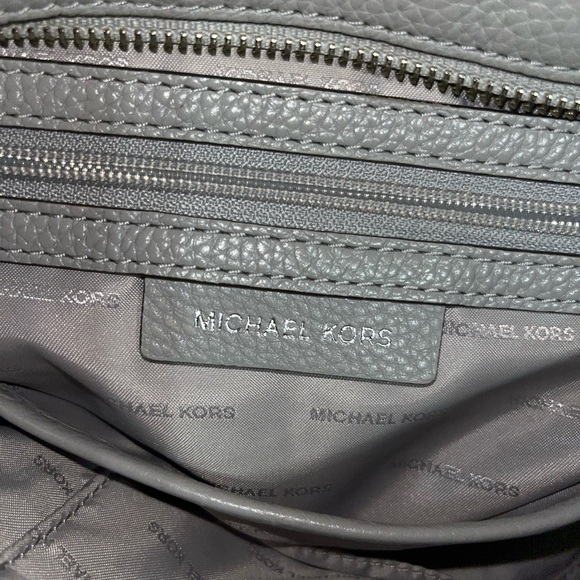 Michael Kors Shoulder Bag - Picture 6 of 14